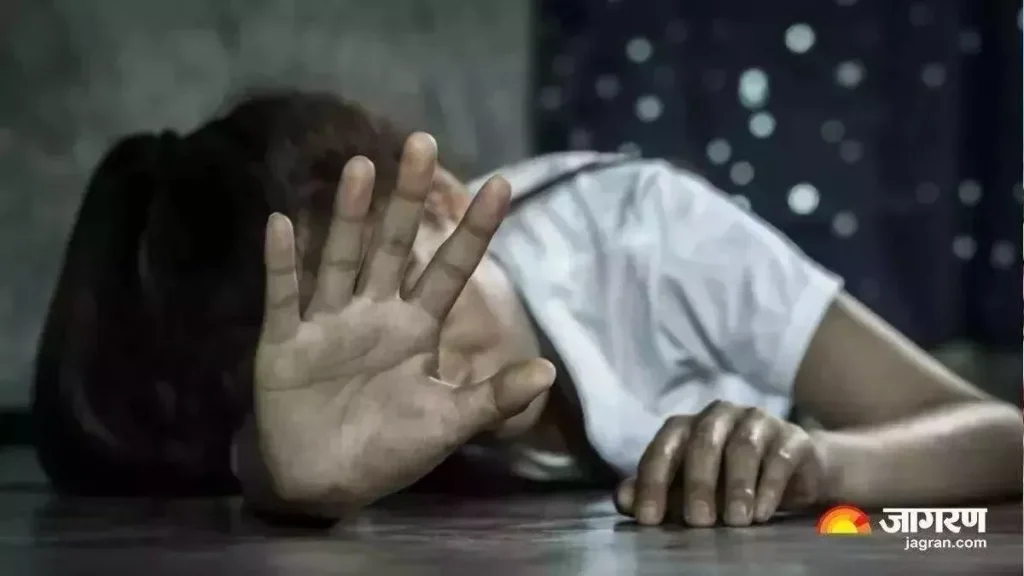 खिड़की खोलकर जबरन अंदर खींचा, आरोपी ने दो बार किया दुष्कर्म; क्राइम ब्रांच भी जांच में जुटी